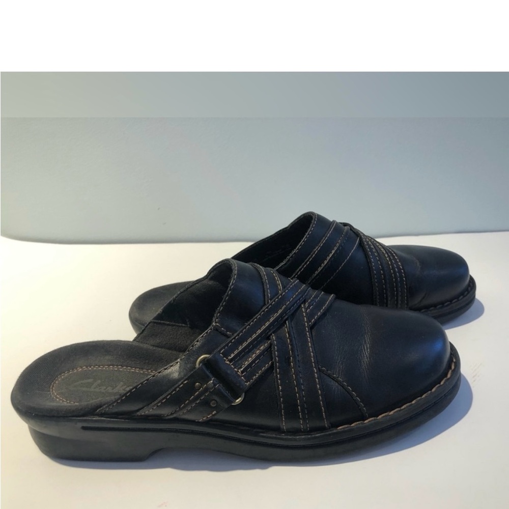 Clarks Black Leather Slip-On Loafers